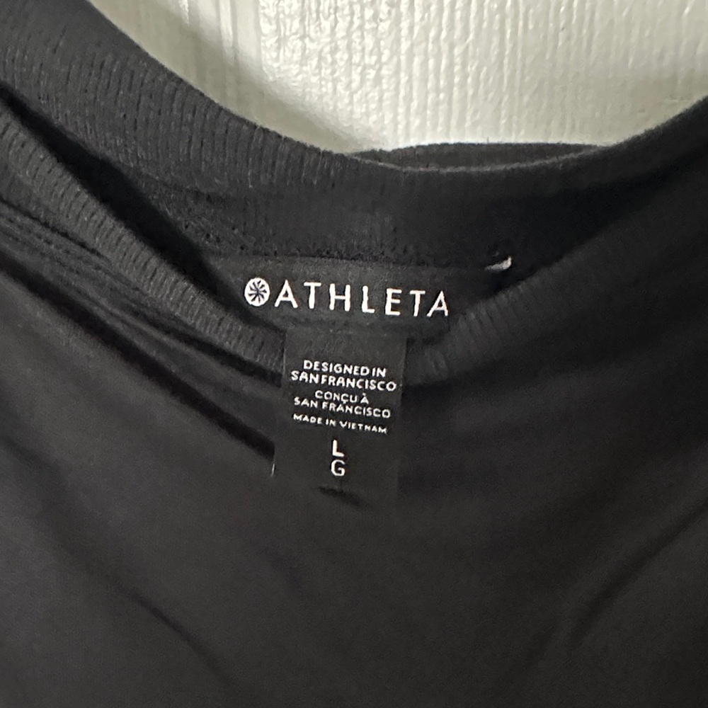 Athleta Black Women's Blouse - Picture 2 of 4